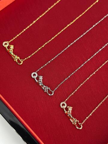 kole-s-podveskoj-pantera-kollekciya-panthere