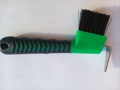 Копытный крючок со щеткой