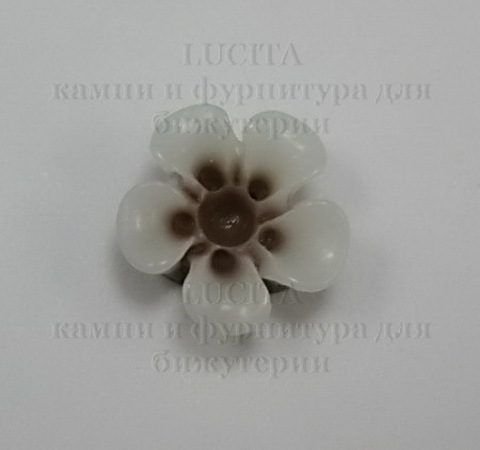 Кабошон акриловый двухцветный "Цветок", цвет - коричневый, 14 мм ()