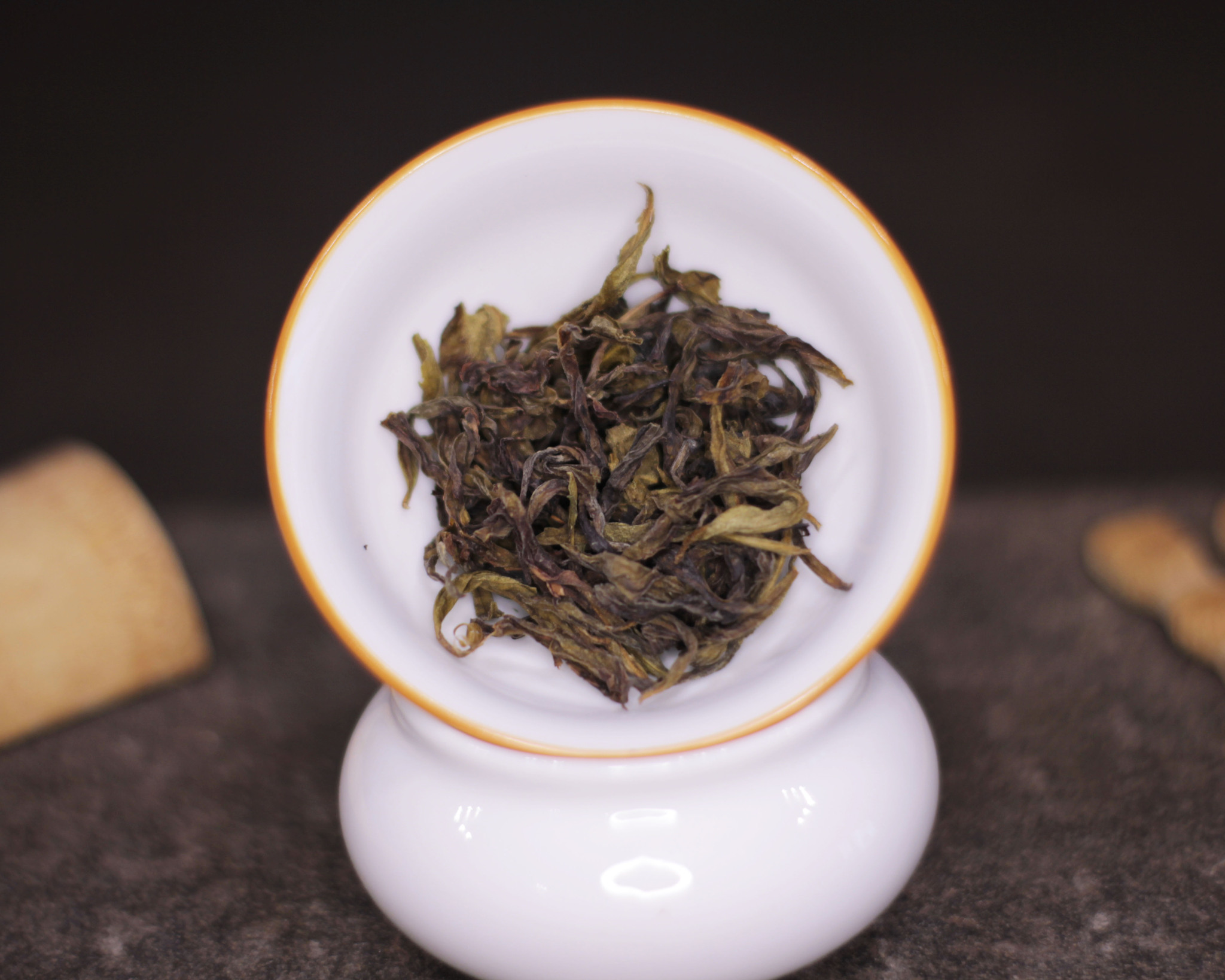 Чай белый петушиный гребень. Чай китайский дракон. Ганьго Цзи блюдо. Коу шуй Цзи блюдо. Пуэр дракон