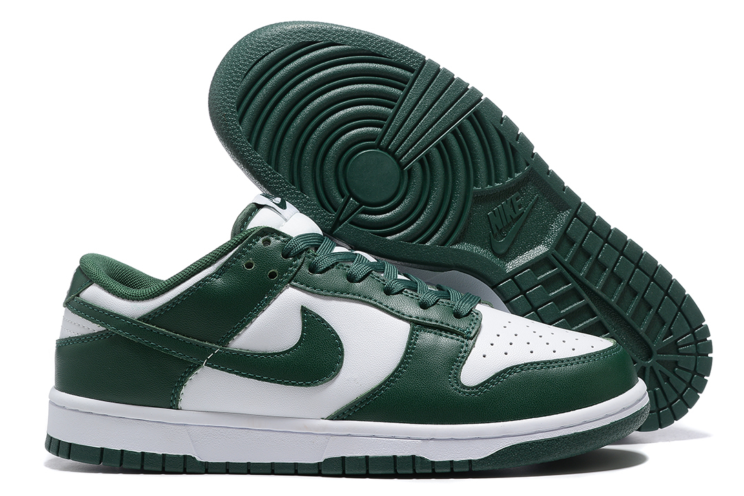 nike michigan dunk low green