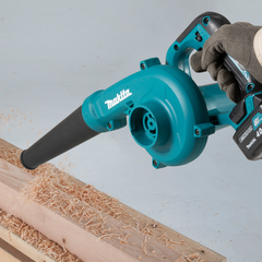 Аккумуляторная воздуходувка-пылесос Makita UB100D