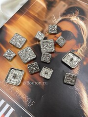 Пуговицы мягкий квадрат в матовом серебре с эффектом треснувшего стекла
