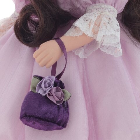 Кукла фарфоровая 