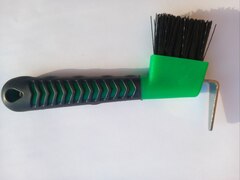 Копытный крючок со щеткой