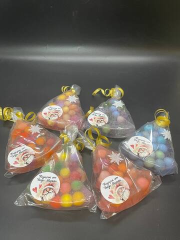 Ароматическое мыло ручной работы Елочки с шариками внутри