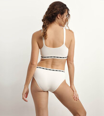 Бесшовный бюстгальтер с формованными чашками без косточек DIM 0DCP_Бежевый