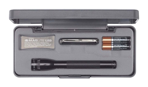 Набор нож Victorinox и фонарь Maglite (4.4024)