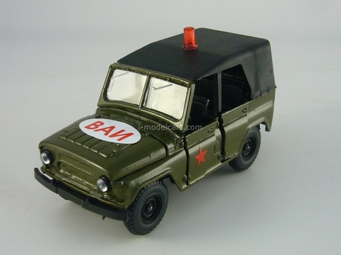 UAZ-469 VAI 1:43 Agat Mossar Tantal