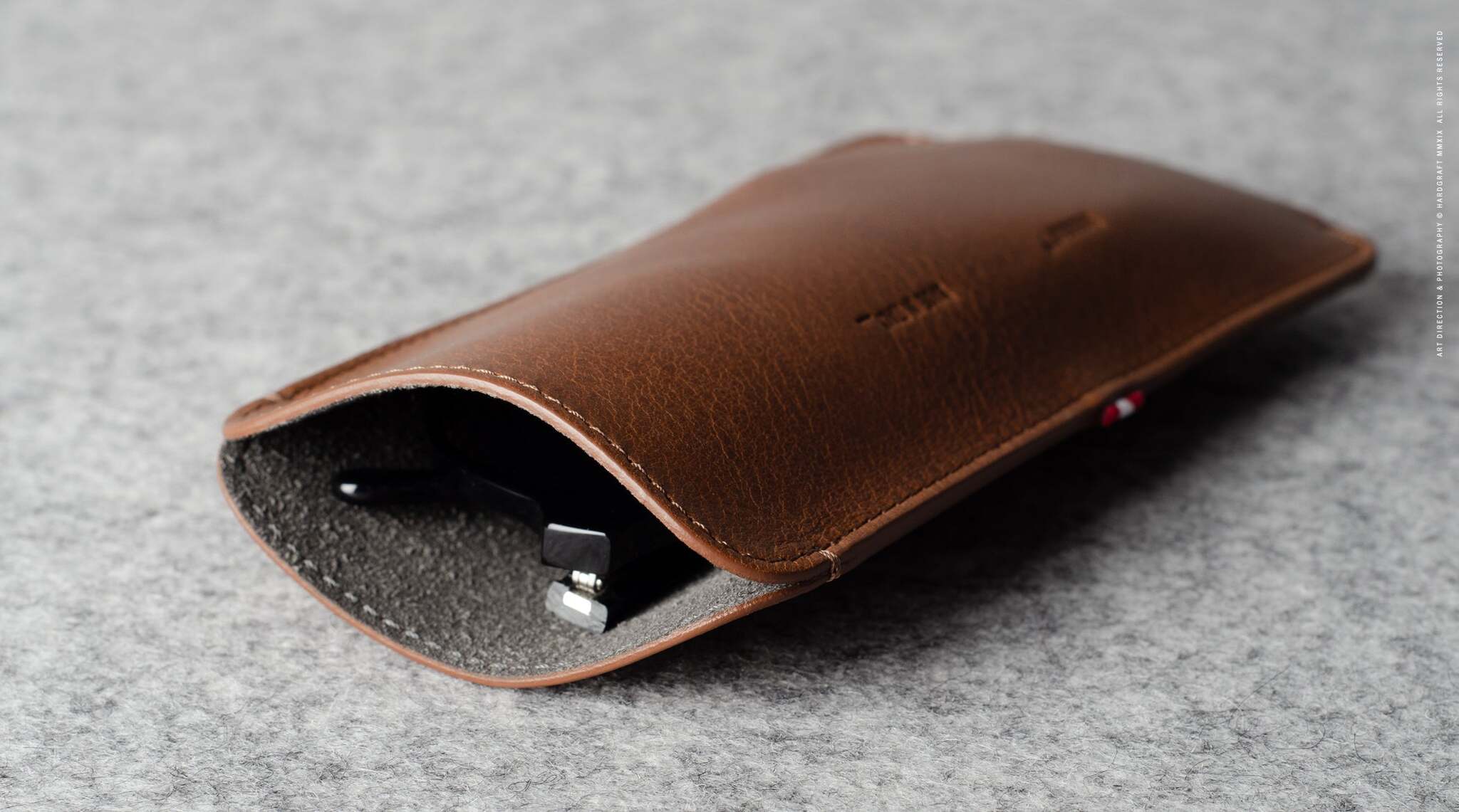 Hard Graft Slim Eyewear Case Classic — чехол для очков