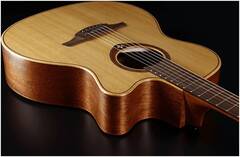 Гитара электроакустическая шестиструнная LAG T-170A CE