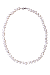 Бусы из белого жемчуга с оригинальным замком