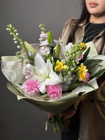 Сборный букет «Дыхание ветра»