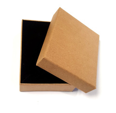 Подарочная коробка для украшений 8 х 11 см бежевая крафт