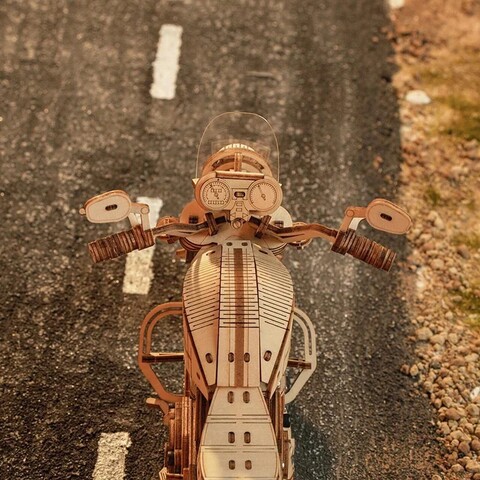 Мотоцикл Cruiser с мотором (ROKR and Robotime and Rolife) - Деревянный конструктор, сборная механическая модель, 3D пазл, ретро автомобиль