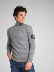 Водолазка с патчем