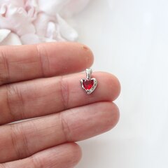 Подвеска Сердце с рубиново-красным фианитом, 12*8 мм, родий, П292
