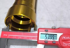 Внешний стакан пера вилки для Honda CB600F Hornet 2005-2006 г.в. золотой