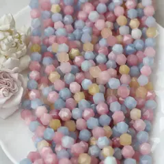Тонированный кварц, микс, граненые бусины, 9 мм, нить, К083