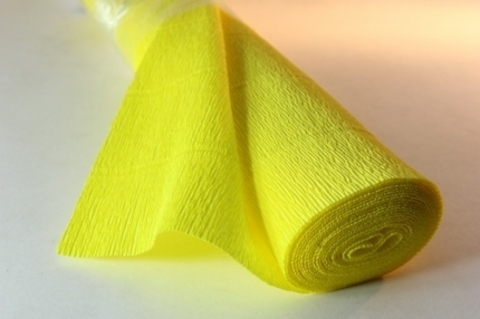 Бумага гофрированная простая, лимон, 50 см*250 см. (575)
