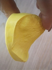 Молд пластиковый 