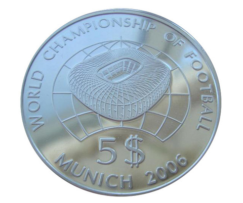 О-ва Кука 5 долларов 2005 Чемпионат мира по футболу Германия 2006 Стадион Мюнхен СЕРЕБРО