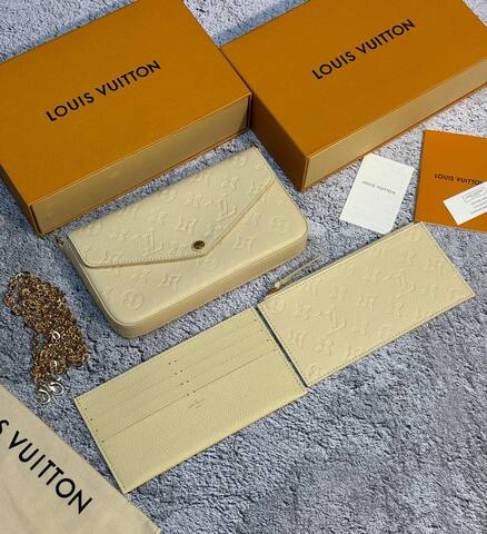 Клатч Louis Vuitton Felicie кремовый