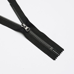 Молнии/Трактор н/р № 3/14см чёрный