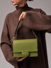 Сумка кожаная через плечо зеленый бамбук