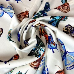 шелк итальянский с бабочками dolce gabbana