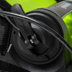 Газонокосилка Greenworks G24X2LM41K2 2×24V (41 см) аккумуляторная, с 2×АКБ 4 А/ч и двойным ЗУ