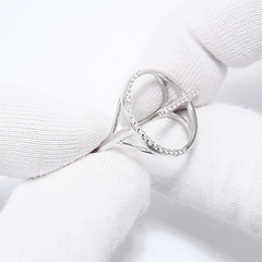 94013091-originalnoe-stilnoe-kolco-sfera-iz-serebra