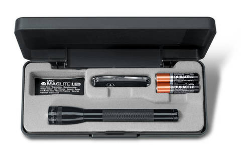 Набор нож Victorinox и фонарь Maglite (4.4024)