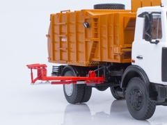 MAZ-5337 garbage truck  with manipulator MKM-35 1:43 AutoHistory