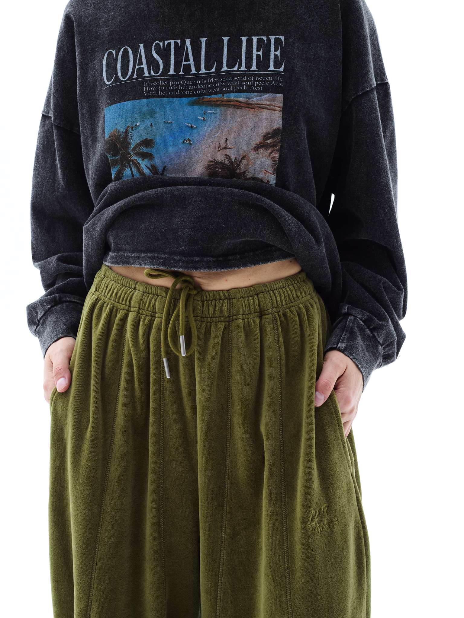 Зеленые спортивные брюки из велюра