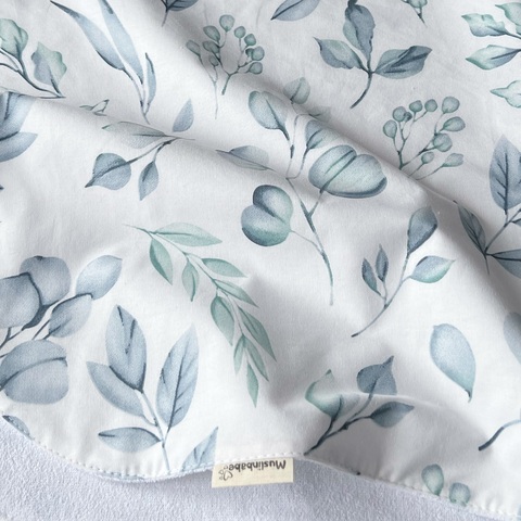 Непромокаемая пеленка "Зелено-голубой эвкалипт"