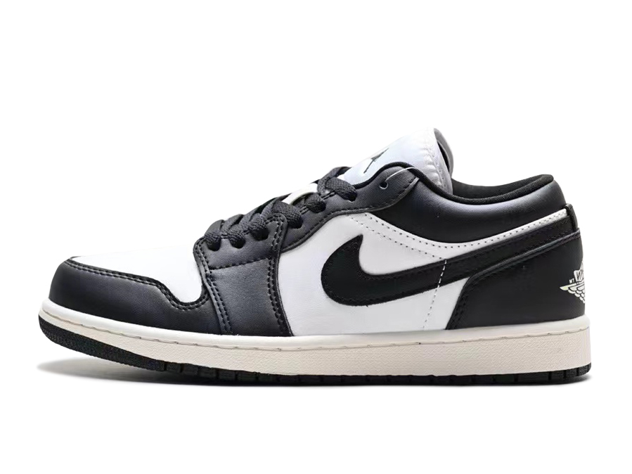 Air Jordan 1 Low Panda