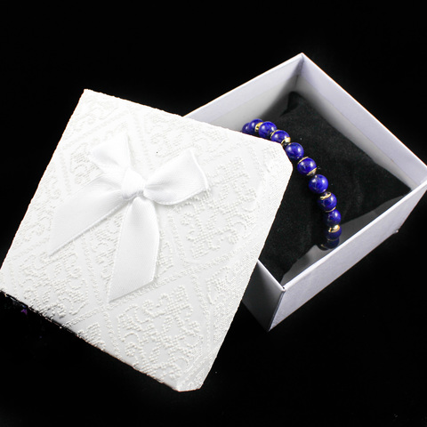 Подарочная коробка для украшений глубокая с подушечкой 9 х 9 см белая