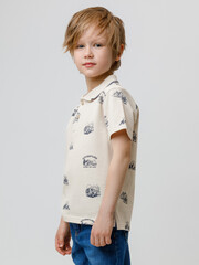 джемпер  для мальчика  КР 302416/бежевый,лесной поход к658