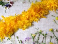 Боа куриное 78 гр, ш. 20 см, L 1,82 м, тёмно-жёлтый