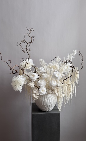 Композиция в кашпо Скабиоза