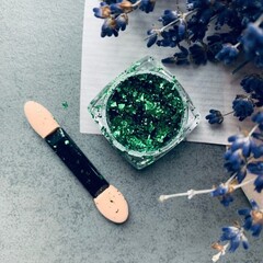Хлопья Юки зеленые/серебро