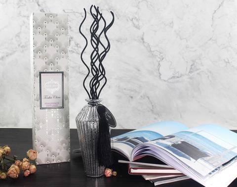 Мускатный орех и кедр Ароматический диффузор Sofi De MarkO