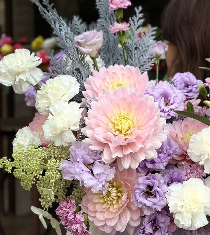 Цветы в коробке «Признание в любви»