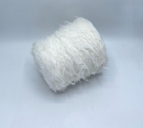 Torcitura di domaso (пр.Италия),art.Cufur, 83м / 100 гр. 40% Мохер, 4% Меринос, 56% Полиамид, цвет-Молочный(501), арт.36312