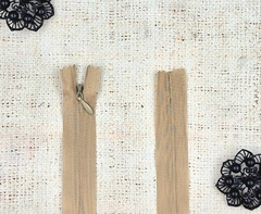 Молния спираль потайная Т3, 50 см, бежевый