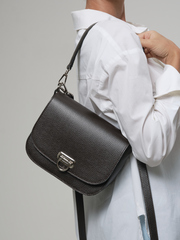 Сумка кожаная кросс-боди темно-коричневая