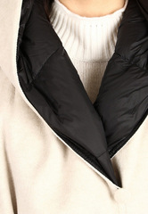 Пальто утепленное двустороннее GIANFRANCO FERRE 08118 кремовый/черный недорого