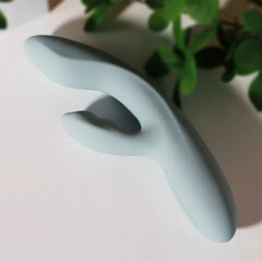 Вибратор-кролик Chika серый от SVAKOM