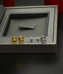 73205- Серьги пусеты CARTIER из серебра 925 пробы